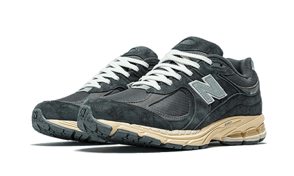 New Balance 2002R Black Dark Grey - Exclufy