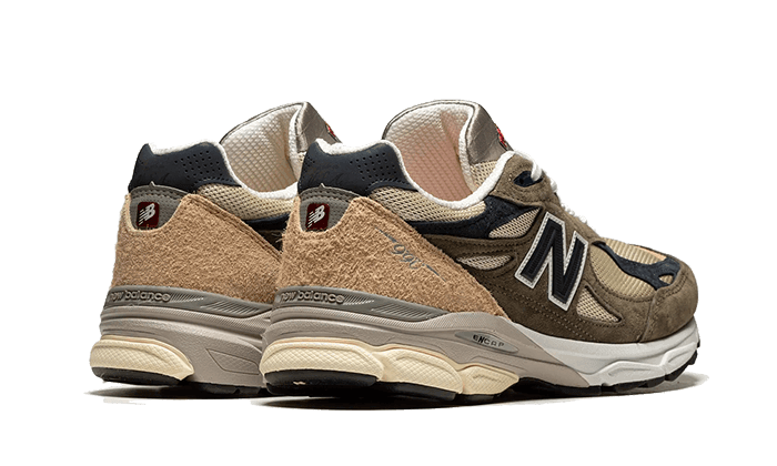 New Balance 990 v3 Made In USA Green Cream - Exclufy