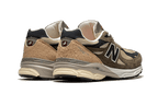 New Balance 990 v3 Made In USA Green Cream - Exclufy