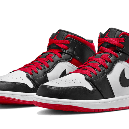 Air Jordan 1 Mid Gym Red Black Toe - Exclufy