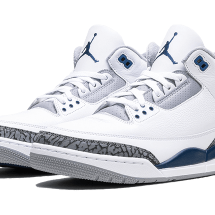 Air Jordan 3 Retro Midnight Navy - Exclufy