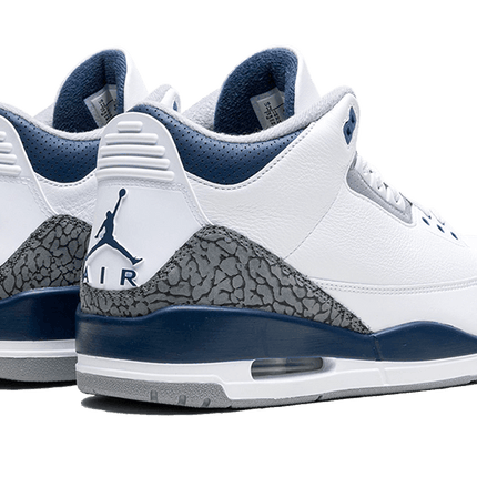 Air Jordan 3 Retro Midnight Navy - Exclufy