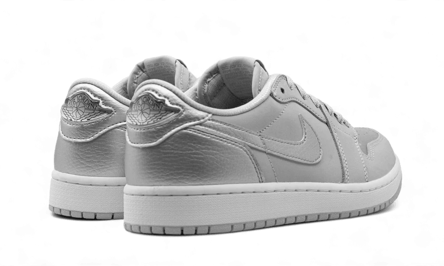 Air Jordan 1 Low OG Metallic Silver - Exclufy