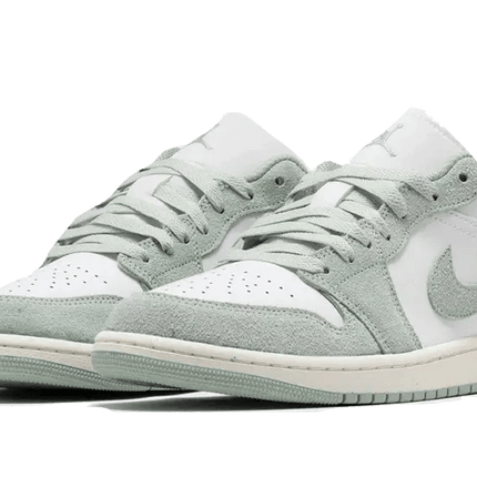 Air Jordan 1 Low SE White Seafoam - Exclufy