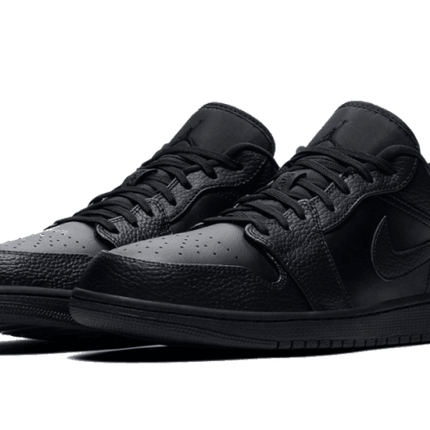 Air Jordan 1 Low Triple Black - Exclufy