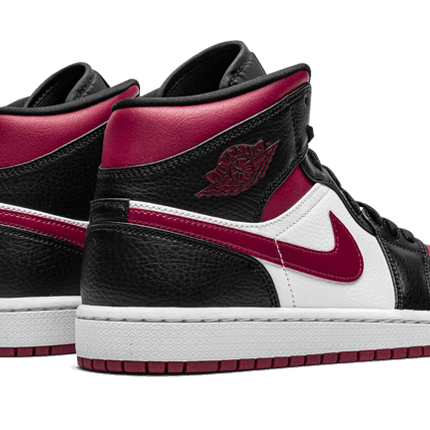 Air Jordan 1 Mid Bred Toe - Exclufy