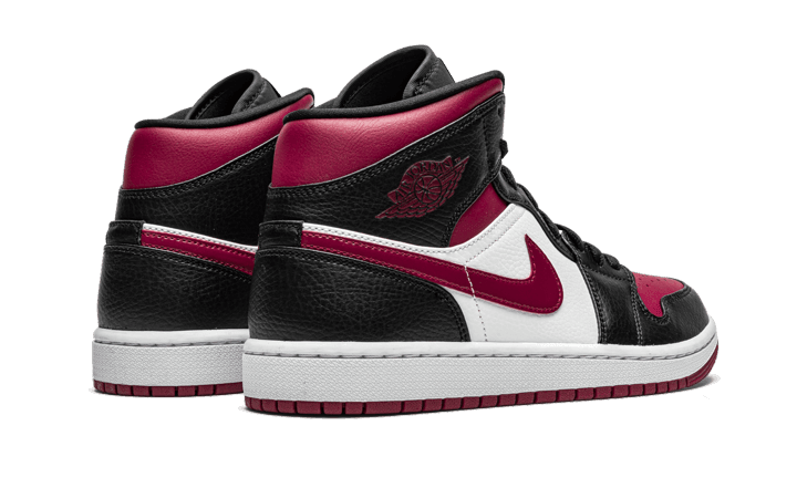 Air Jordan 1 Mid Bred Toe - Exclufy