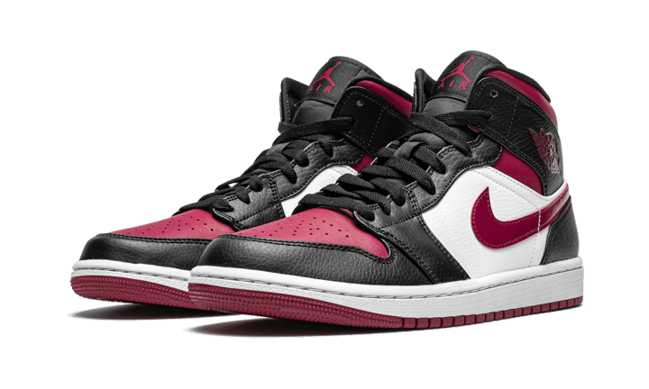 Air Jordan 1 Mid Bred Toe - Exclufy