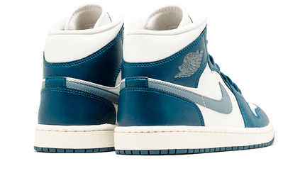 Air Jordan 1 Mid Sky J French Blue - Exclufy