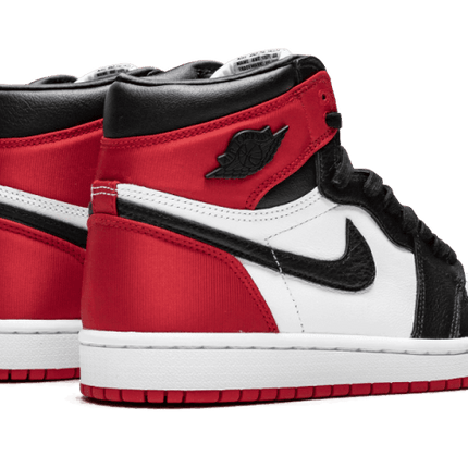 Air Jordan 1 Retro High Satin Black Toe - Exclufy