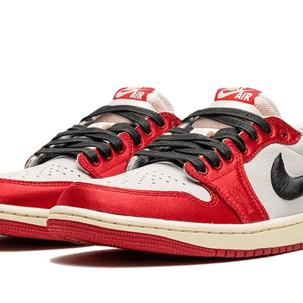 Air Jordan 1 Retro Low OG Trophy Room - Exclufy