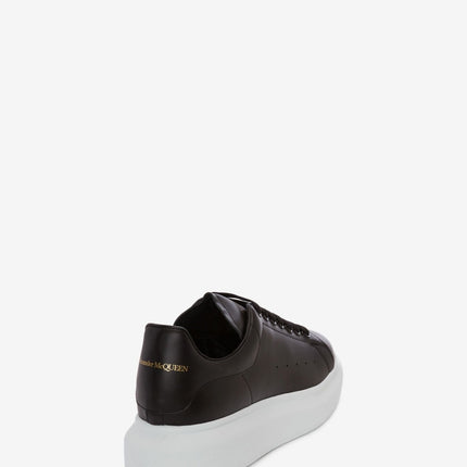 Alexander McQueen Oversized Sneaker in Black - THE LIMITED CLUB