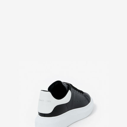 Alexander McQueen Oversized Sneaker in Black/White - THE LIMITED CLUB