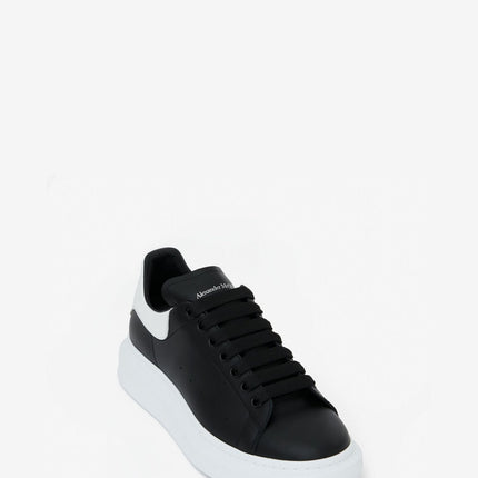 Alexander McQueen Oversized Sneaker in Black/White - THE LIMITED CLUB