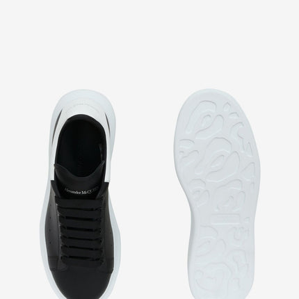 Alexander McQueen Oversized Sneaker in Black/White - THE LIMITED CLUB