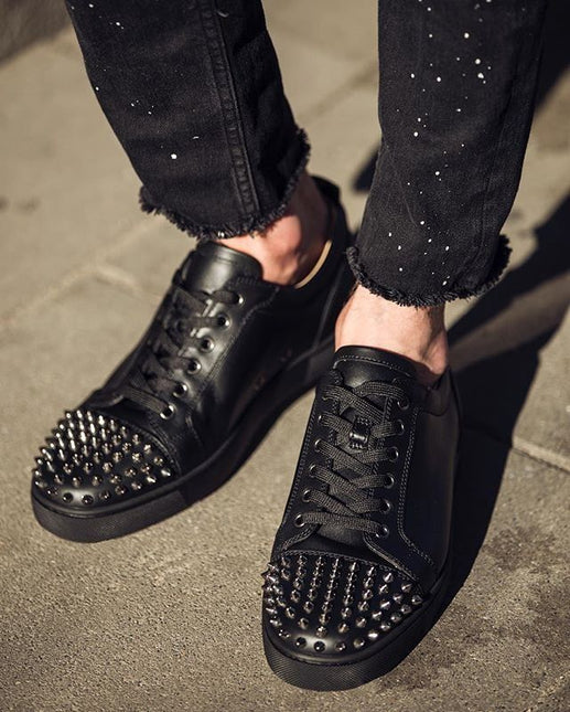 Christian Louboutin Low Top Louis Junior Spikes Black - THE LIMITED CLUB