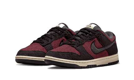 Nike Dunk Low SE Fleece Burgundy Crush - Exclufy