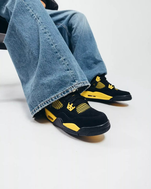 <h3>Air Jordan</h3>