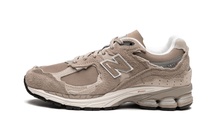 New Balance 2002R Protection Pack Beige - Exclufy