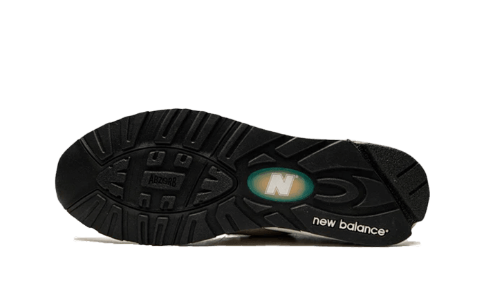 New Balance 990 V2 Kith Tannin - Exclufy