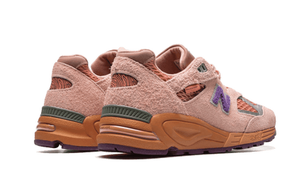 New Balance 990 V2 Salehe Bembury Sand Be The Time - Exclufy