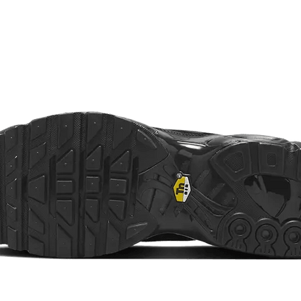 Nike Air Max Plus Triple Black Leather - Exclufy