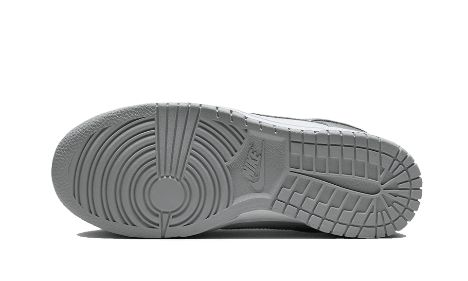 Nike Dunk Low Metallic Silver - Exclufy