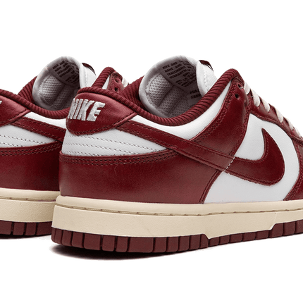 Nike Dunk Low PRM Team Red - Exclufy