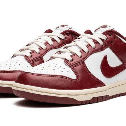 Nike Dunk Low PRM Team Red - Exclufy