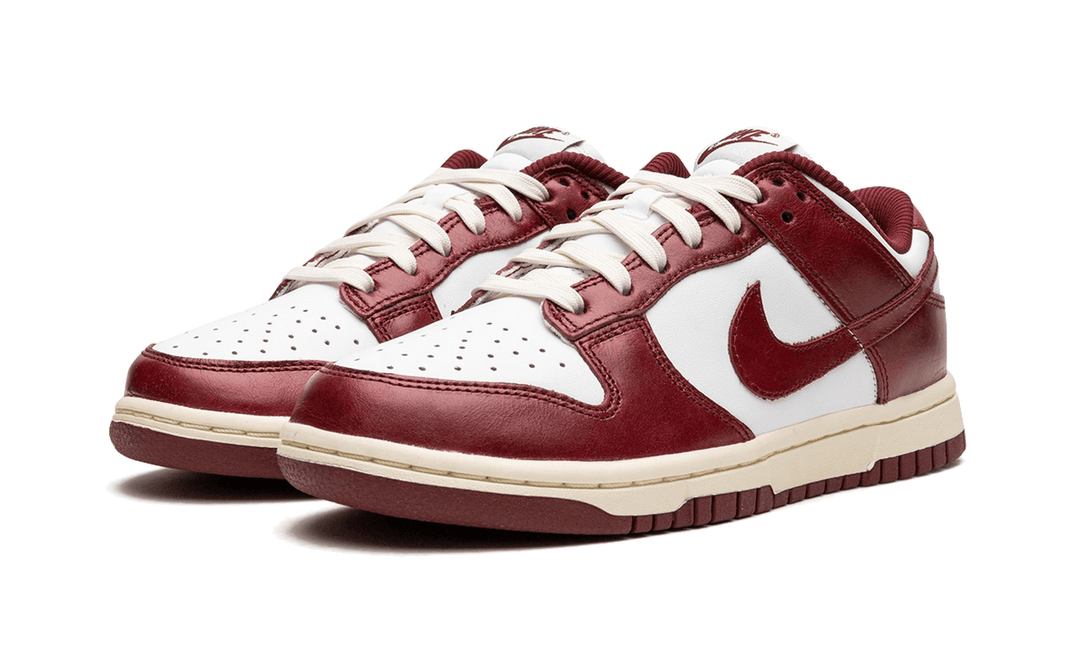 Nike Dunk Low PRM Team Red - Exclufy