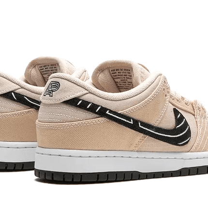 Nike SB Dunk Low Albino & Preto - Exclufy