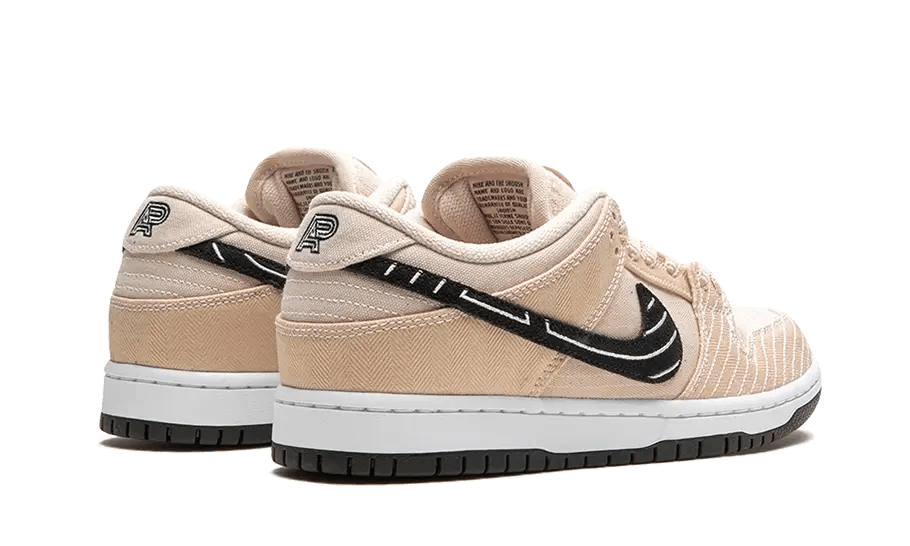 Nike SB Dunk Low Albino & Preto - Exclufy