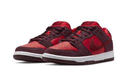 Nike SB Dunk Low Cherry - Exclufy