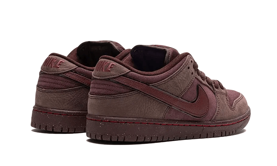 Nike SB Dunk Low City Of Love Burgundy Crush - Exclufy