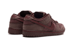 Nike SB Dunk Low City Of Love Burgundy Crush - Exclufy