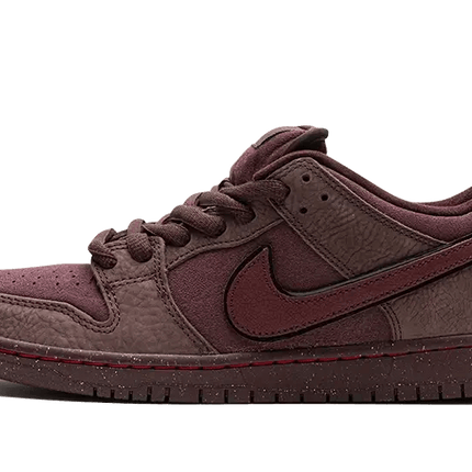 Nike SB Dunk Low City Of Love Burgundy Crush - Exclufy