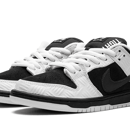 Nike SB Dunk Low TIGHTBOOTH - Exclufy