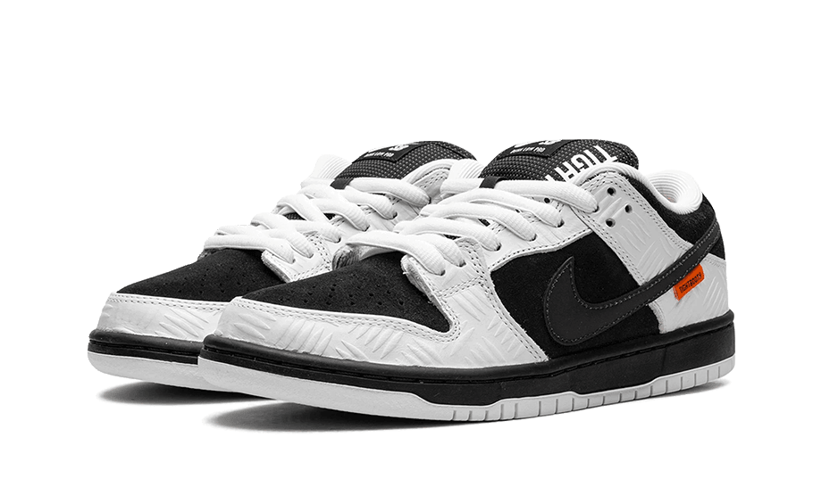 Nike SB Dunk Low TIGHTBOOTH - Exclufy