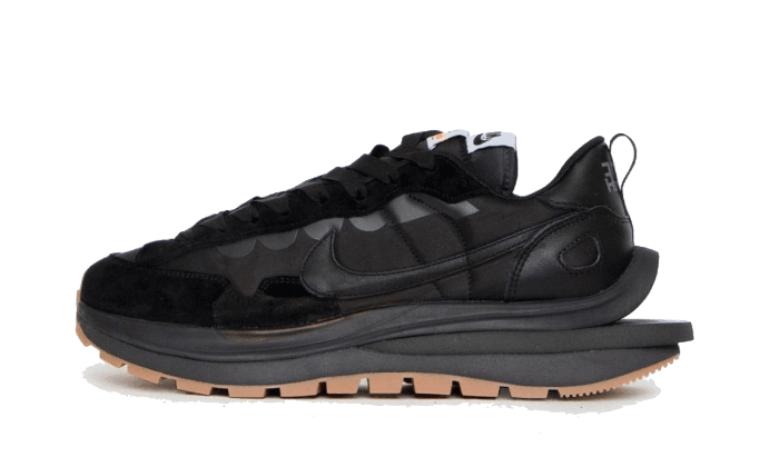 Nike Vaporwaffle Sacai Black Gum - Exclufy