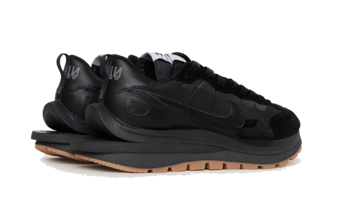 Nike Vaporwaffle Sacai Black Gum - Exclufy