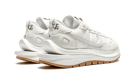 Nike Vaporwaffle Sacai Sail Gum - Exclufy