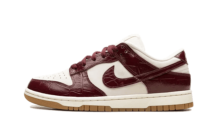 Nike Dunk Low LX Dark Team Red - Exclufy