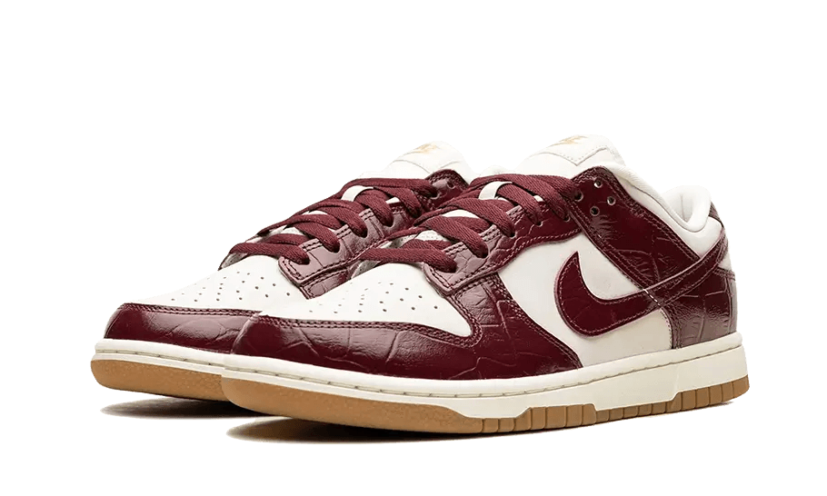 Nike Dunk Low LX Dark Team Red - Exclufy