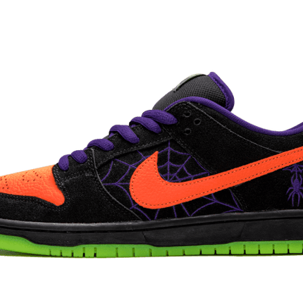 Nike SB Dunk Low "Night of Mischief"