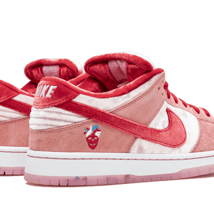 Nike SB Dunk Low StrangeLove - Exclufy