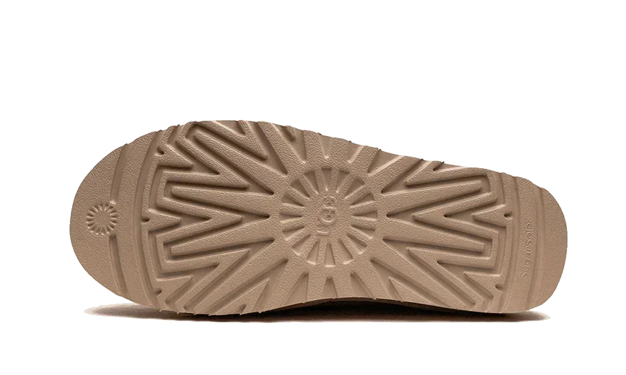 UGG Classic Slip-On Chestnut - Exclufy