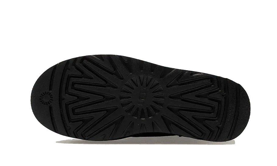 UGG Neumel Platform Chelsea Boot Black - Exclufy