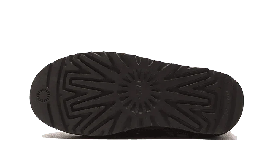UGG Neumel Platform Chelsea Boot Smoke Plum - Exclufy
