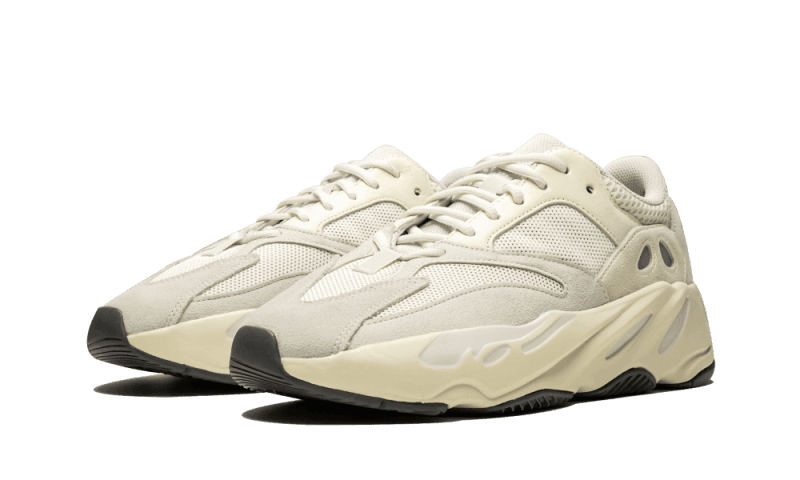 Adidas Yeezy 700 Analog - Exclufy